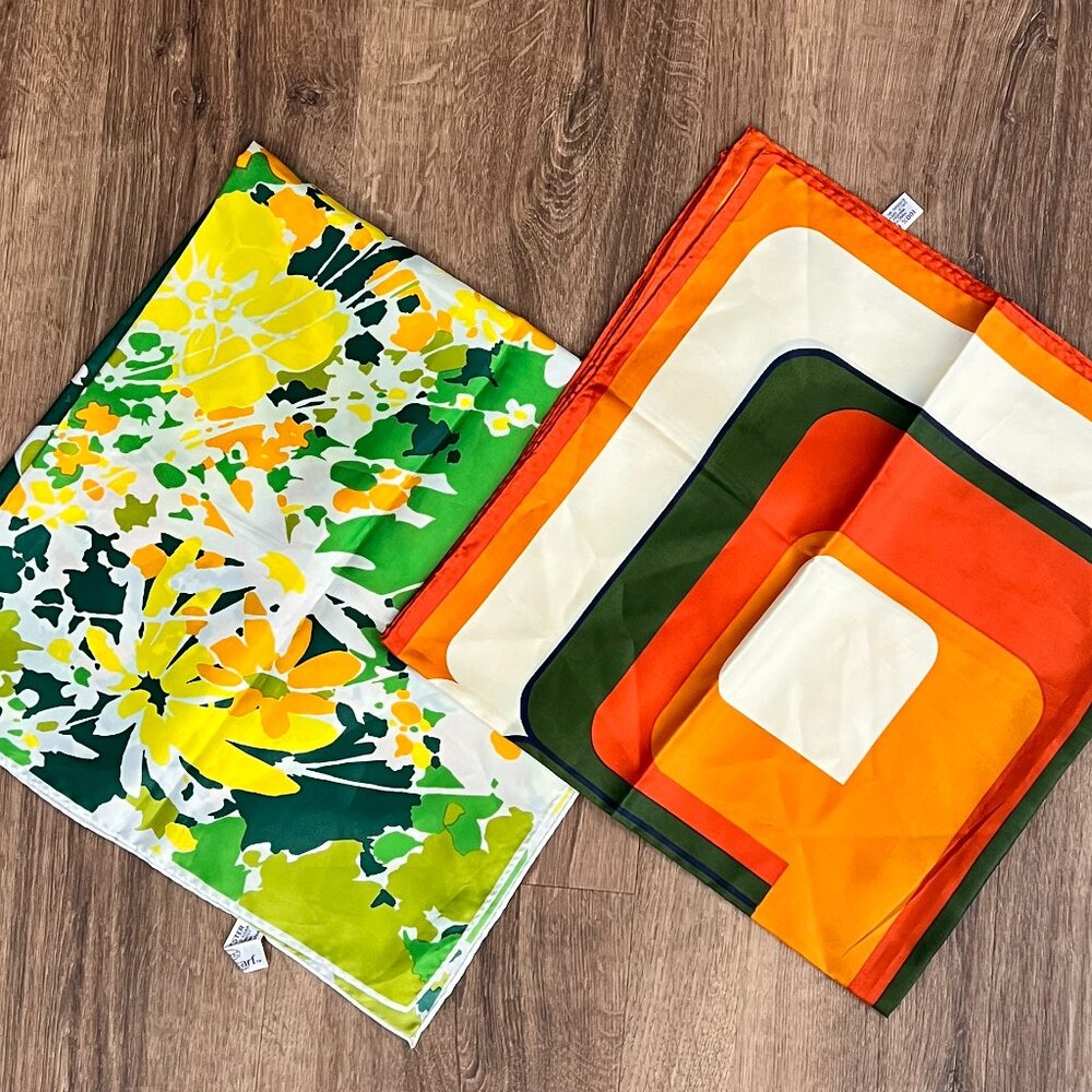 Totes Vintage 1970's Mod Rain Scarves Bundle